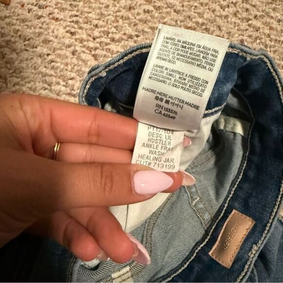Mother Denim PETITES The Lil Hustler Ankle Fray in Healing Jar- Size 23 - Picture 7 of 9